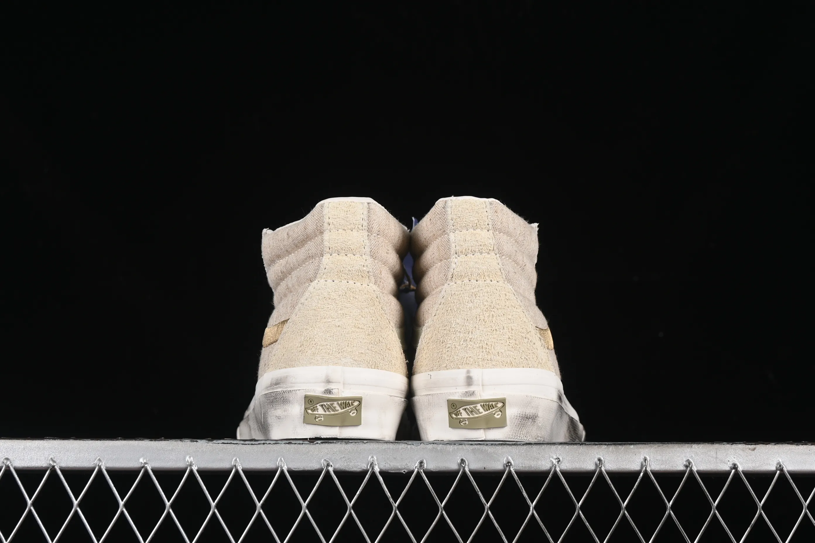 All categories Vans Vans series Vans Hi Vans high-top Notre x Vans Premium Sk8-Hi 38 Vans high-top casual sneakers VN000CR0BWQ